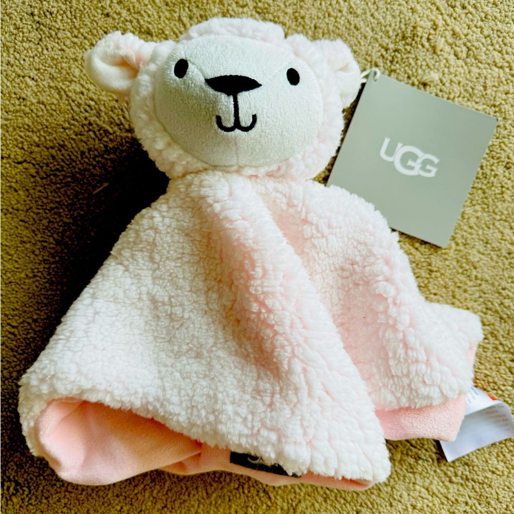 NWT UGGS Casey frosted Sherpa Lovey pink shell
